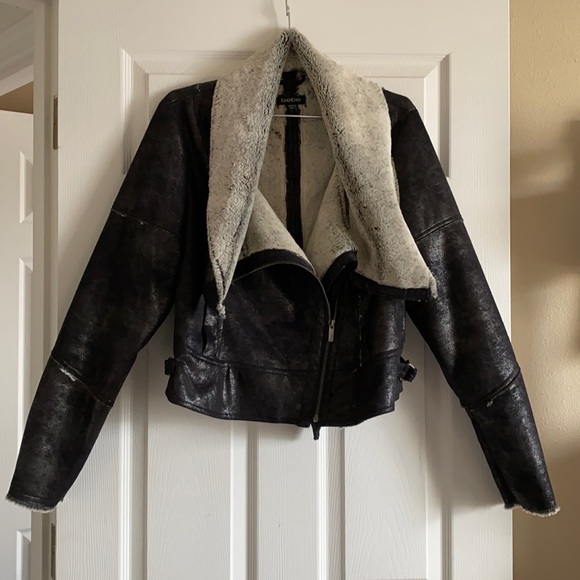 bebe Jackets & Blazers - Bebe brand Faux furJacket. Size Large.